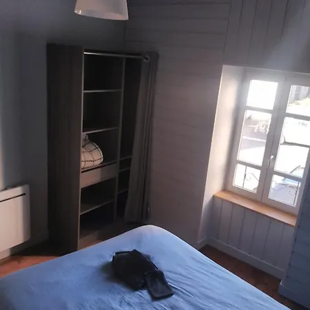 L 'echappe-loups Maison De 2 A 8 Personnes Et Garage