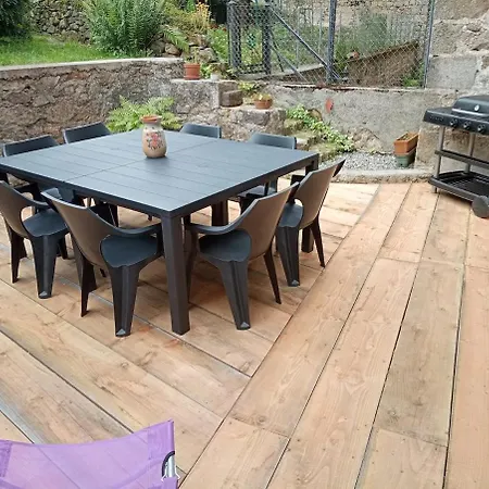 Casa vacanze L 'échappe-loups Maison De 2 à 8 Personnes Et Garage Chapelle-Agnon