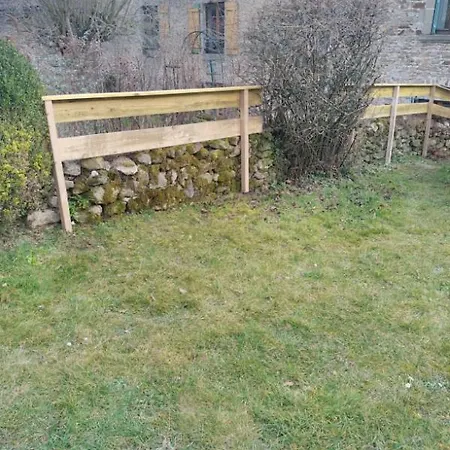 L 'echappe-loups Maison De 2 A 8 Personnes Et Garage Chapelle-Agnon